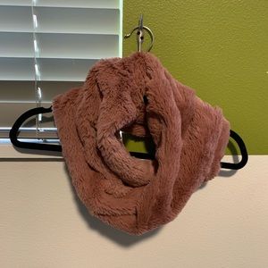 Super soft crossed scarf